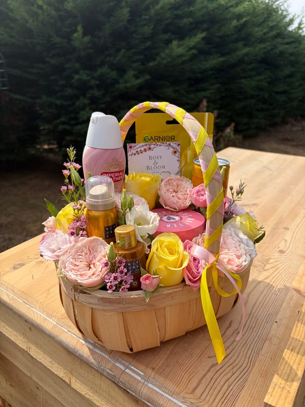 Luxury “Bloom Basket”